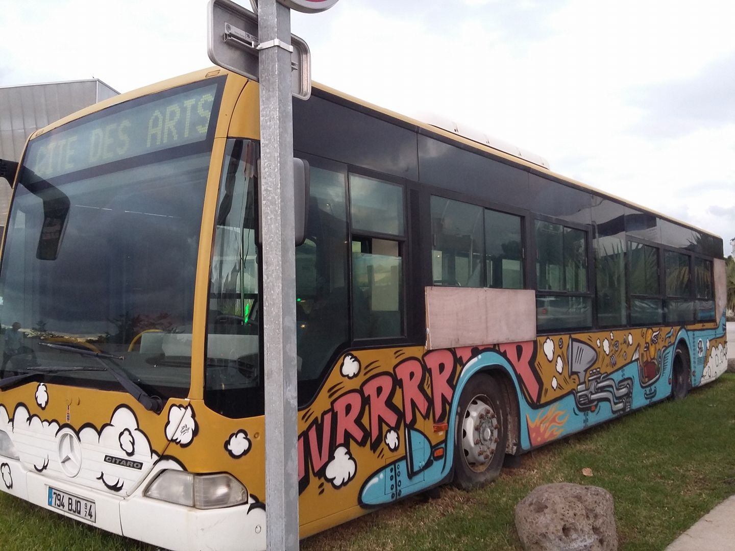 Bus cité des arts