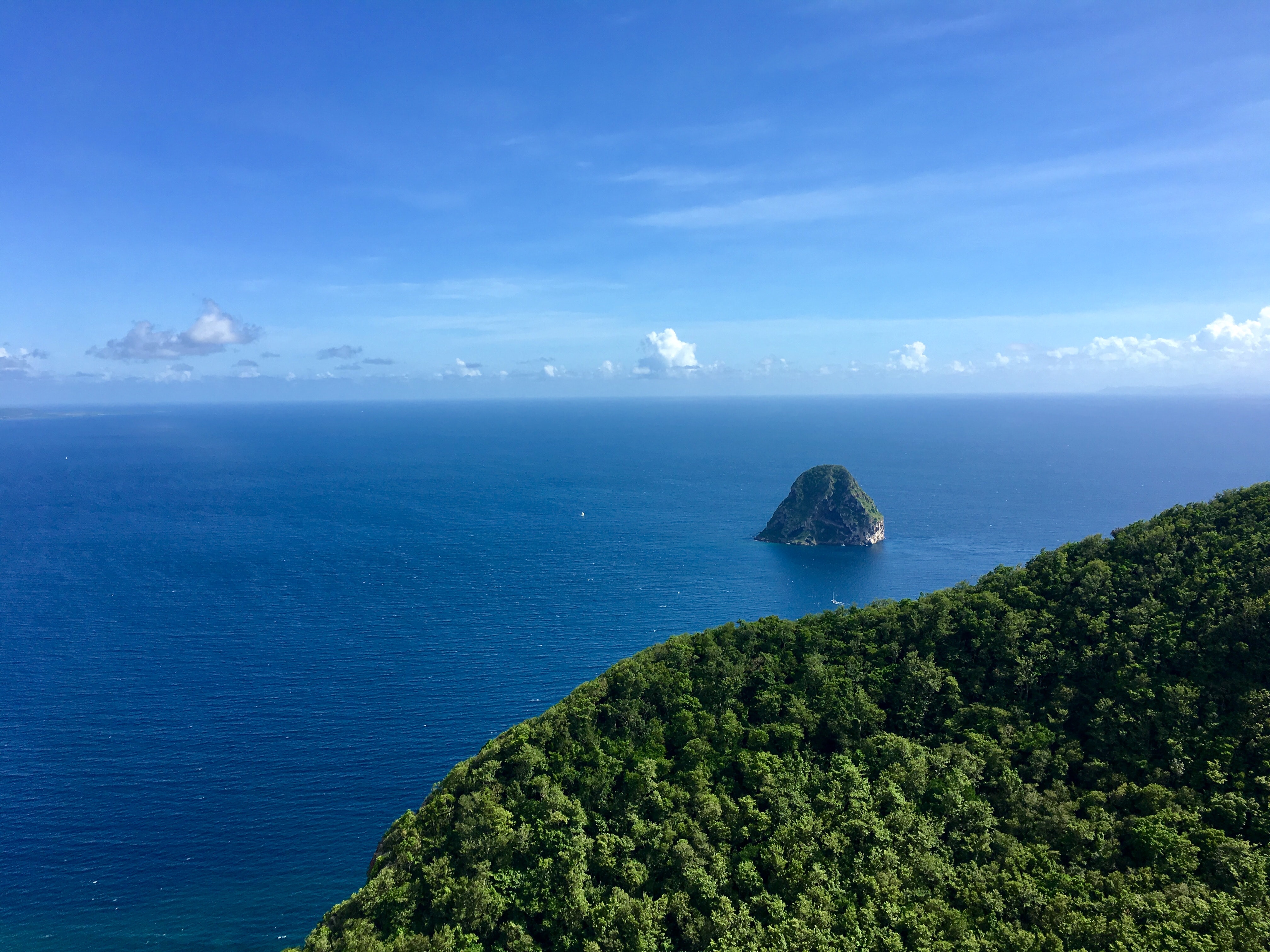 Rocher du Diamant, Martinique.